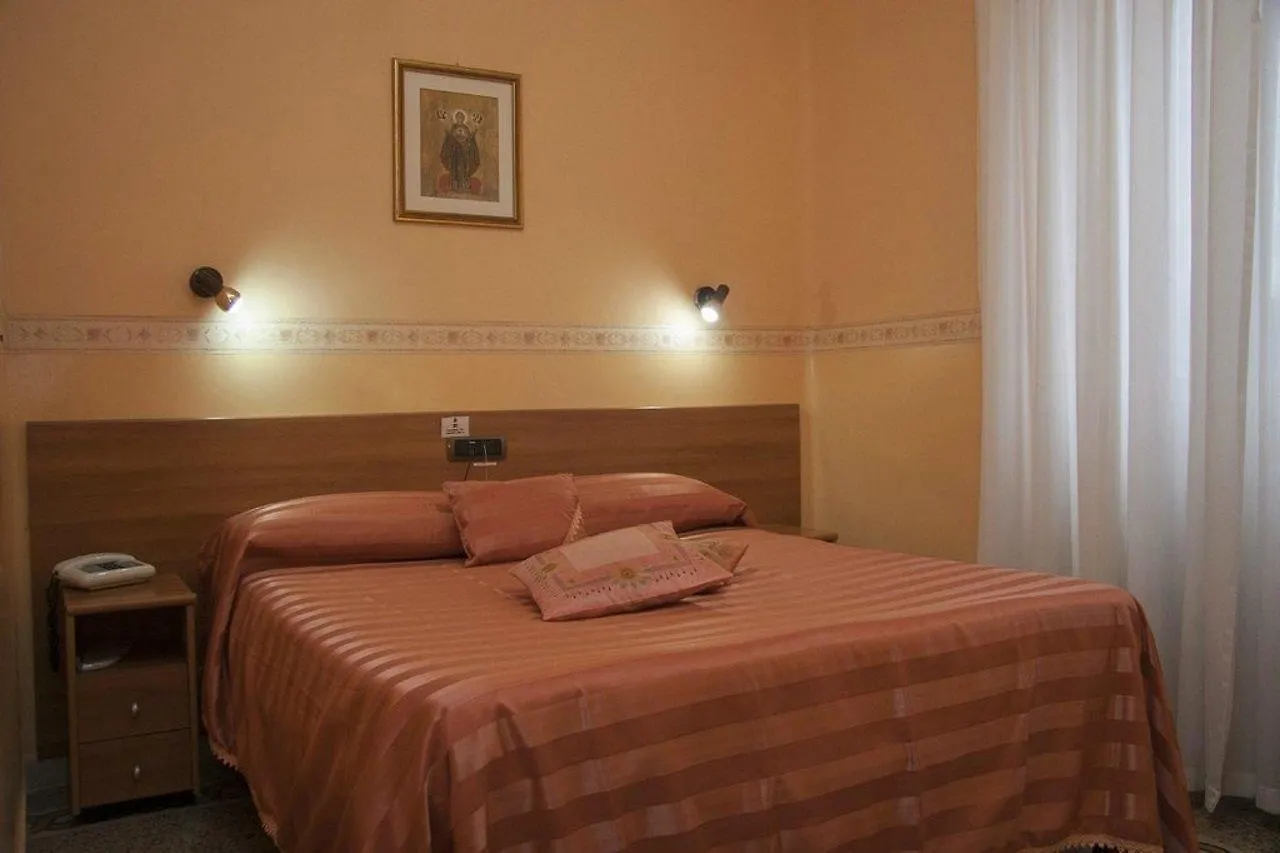 *** Guest house Casa La Salle - Roma Vaticano Italy